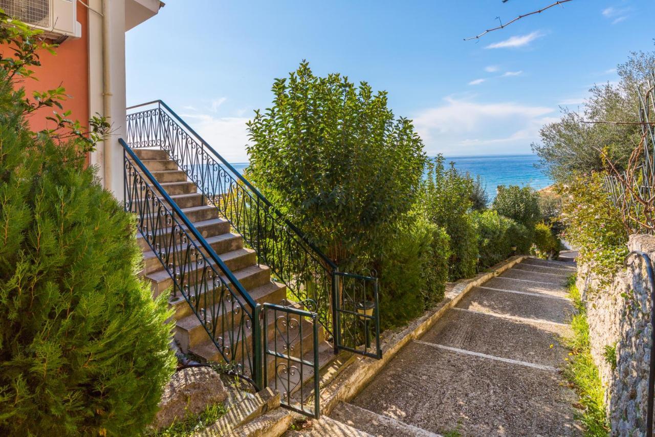 Glyfada Panoramic Sea View 146 Apartment Luaran gambar